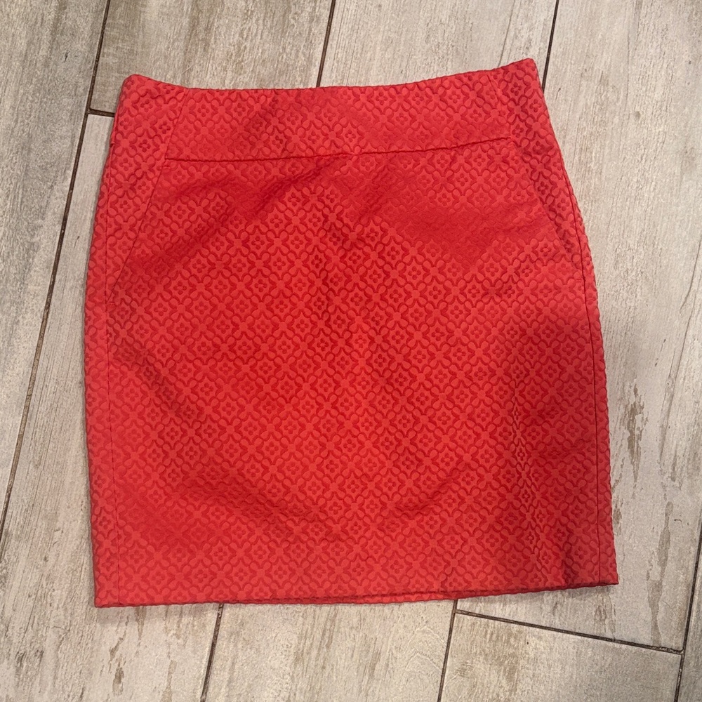 [Ann Taylor] Pink Floral Textured Pencil Skirt - Size 0